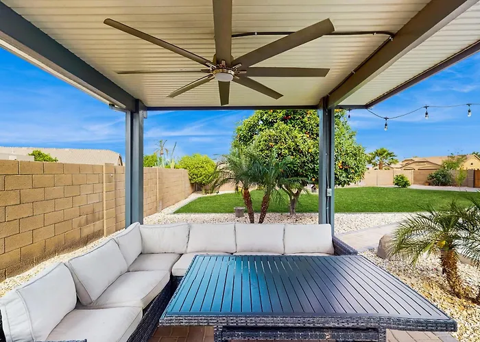 Holiday home Desert Ridge Retreat