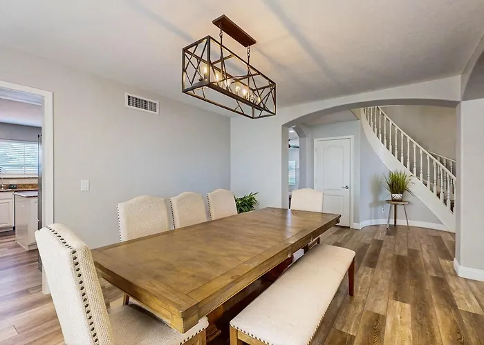Desert Ridge Retreat Holiday home *